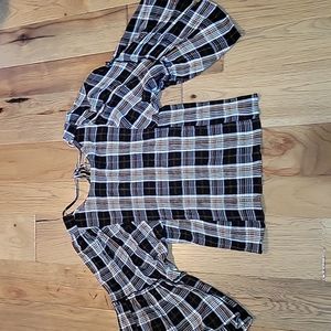 Plaid top with flared sleeves